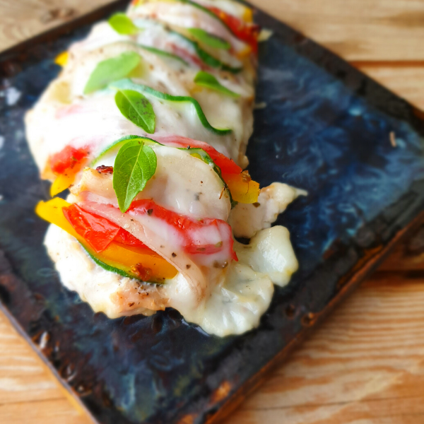 Filets de Poulet aux légumes & mozzarella