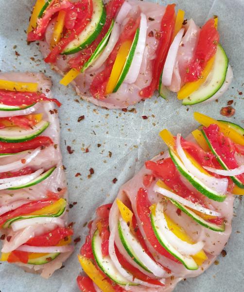 Filets de Poulet aux légumes & mozzarella